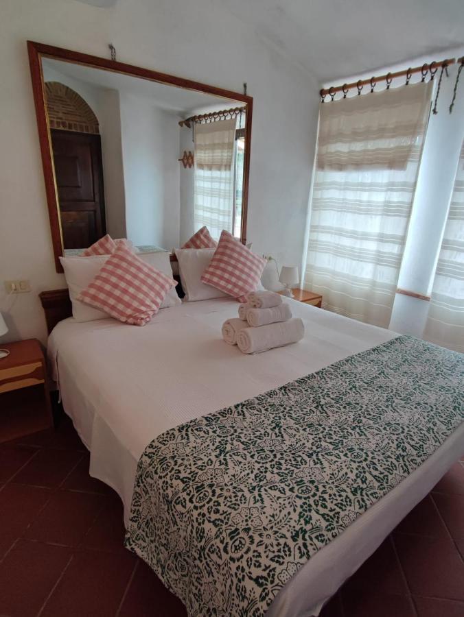 Agriturismo Podere Cherzo Cinigiano Exterior photo